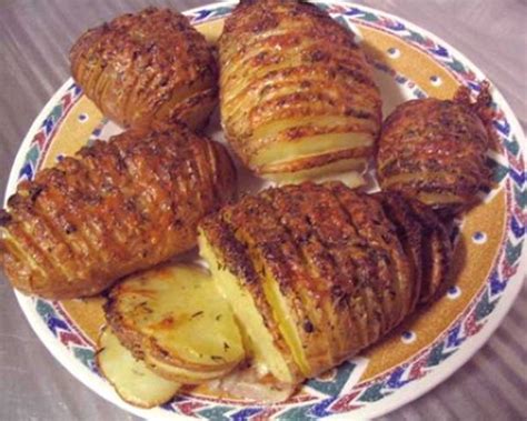 Potatoes, toppings of your choosing. Weight Watchers Sliced Baked Potatoes Recipe • WW Recipes