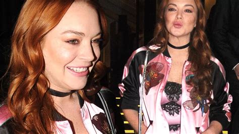Has Lindsay Lohan Converted To Islam Actress Returns To Instagram With Arabic Message Mirror