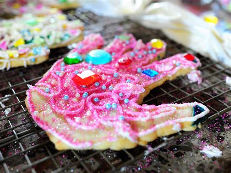 Best ever cowboy cookies (inspired by the pioneer woman). Christmas Recipes Ree Drummond - CHRISMASIH