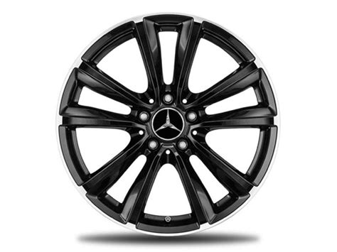 Avant de pouvoir équiper une voiture, les jantes. Jante Classe A 246 7,5J x 18 pouces | Boutique Mercedes