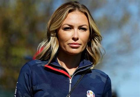 Top 10 Hottest Wags In 2022 Gorgeous Wives Of Athletes
