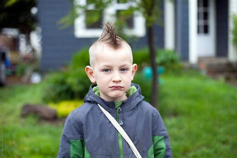 Boys wish to rock a mohawk hairstyle will look attractive and cool. 8 Super-Cool Mohawk Haircuts for Little Boys - Child Insider