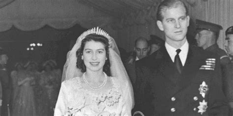 Les fiançailles et le mariage d'elizabeth ii et du prince philip. Love Story : la reine Elizabeth II et le duc d'Edimbourg ...