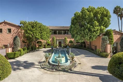 William Randolph Hearst Estate In Beverly Hills To Sell At Auction For
