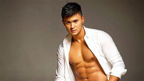 10 Sexiest Filipino Men In Showbiz 2015 Sexy Hot Sexy Men