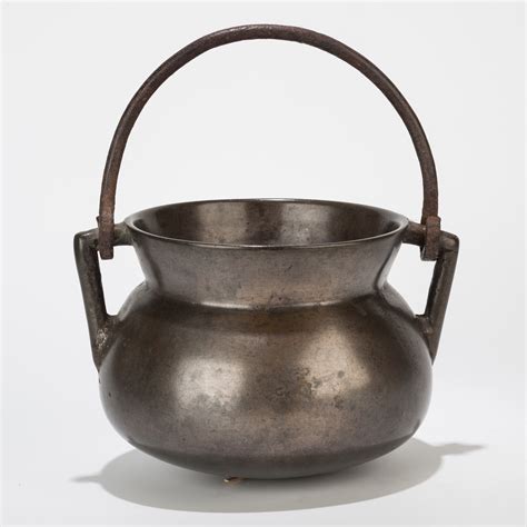Every cook should have a good nonstick pan in their collection. Low Countries Hanging Cooking Pot | Walpole Antiques