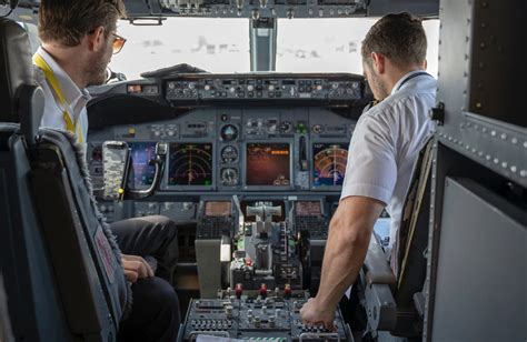 How To Become An Airline Pilot Aviation Exchange Group