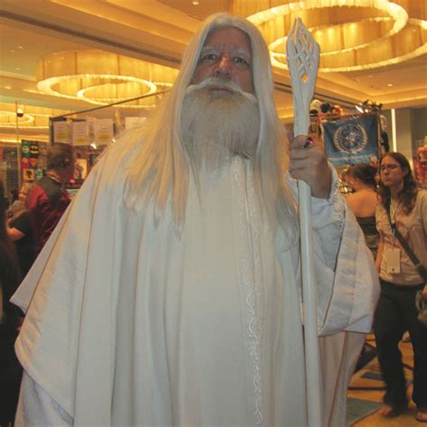 Gandalf The White Costume Guide