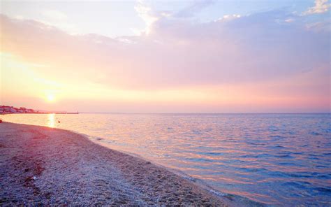 Pink Beach Sunset Desktop Wallpaper