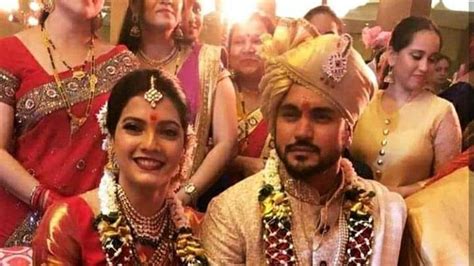 Manish Pandey Ties Knot With Tamil Actress Ashrita Shetty Hours After