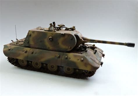 German E 100 Heavy Tank Nachtjager And Soldiers Plastic Model Military