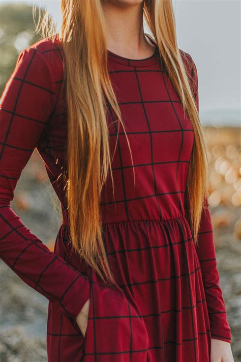 This Casual Modest Dress For Women Is So Beautiful For Fall And Winter