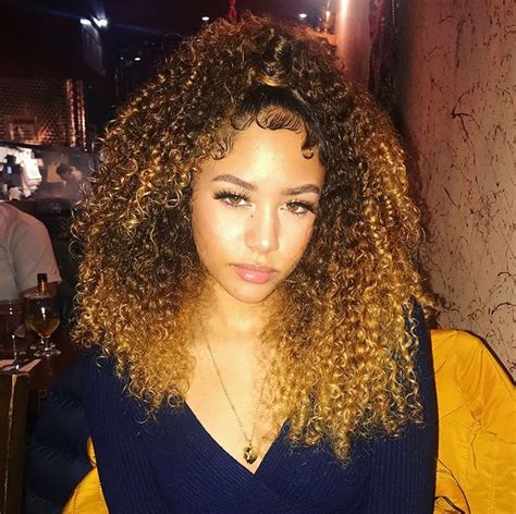 2454 Best Light Skin Girls Images On Pinterest Baddies Afro Style And Au