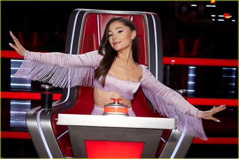 Ariana Grande Breaks Down In Tears While Eliminating First The Voice