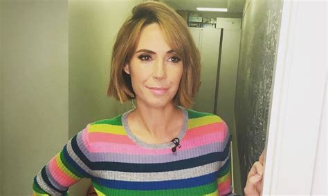 The One Shows Alex Jones Pays Tribute To The Nhs In Rainbow Jumper Hello