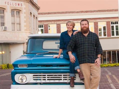 Home Town Makes Its Hgtv Debut Hgtvs Decorating And Design Blog Hgtv