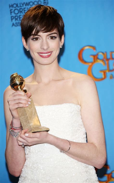 Anne Hathaway Picture 231 70th Annual Golden Globe Awards Press Room