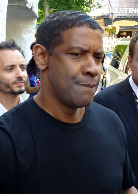 He is the middle of three children of a beautician mother, lennis, from georgia, and a pentecostal minister. Denzel Washington - Wikipedia