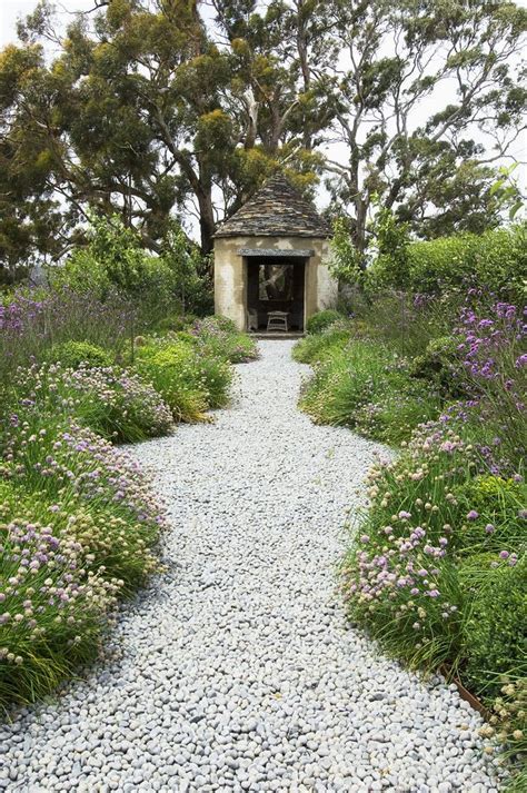 20 отличных идей для садовой дорожки Садовый домик Красивые сады