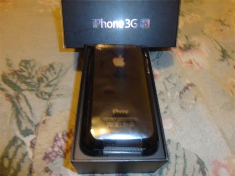 Apple Iphone 3gs Black 8gb Atandt Locked Arhatlereturn