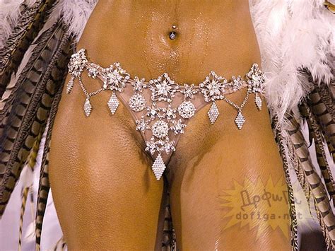 画像リオのカーニバル 衣装がエロすぎてポロリもあり ポッカキット Free Download Nude Photo Gallery