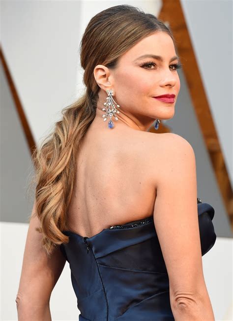Watch the exclusive conversation about modern family, her holiday plans and more below! Sofia Vergara At 88th Annual Academy Awards In Hollywood ...