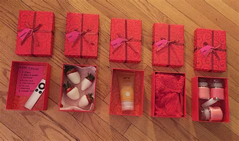 Wondering what to put in a 5 senses gift for your boyfriend or husband? 5 Senses Valentine's Day Gift | Diy valentines gifts ...