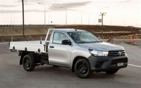 2021 Toyota Hilux Sr 4x4 Cab Chassis Specifications Carexpert