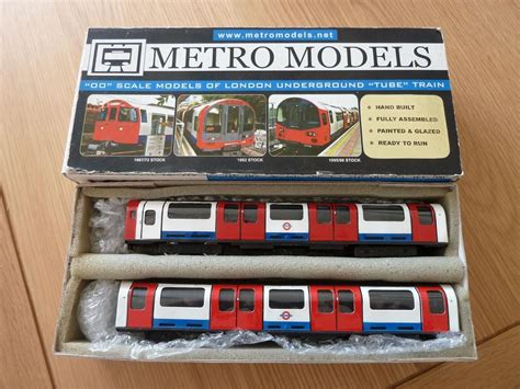 Metro Models London Underground 1992 Stock Model Tube Train 1777561124