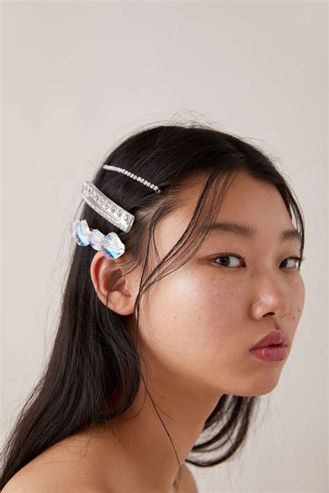 Jewelled Hair Clips Rhinestone Hair Clip Beautiful Asian Women