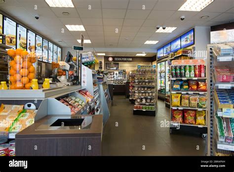 Convenience Store Interior Hi Res Stock Photography And Images Alamy