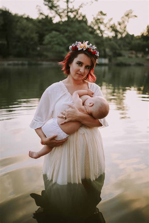 Breastfeeding Photoshoot Why You Should Do One Too New Little Life