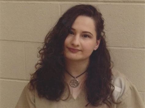 gypsy rose blanchard announces split from her husband 3 months after her prison release report