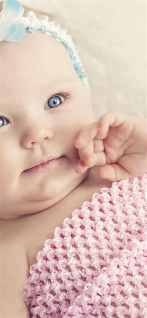 1125x2436 Cute Baby With Blue Eyes Iphone Xsiphone 10iphone X Hd 4k