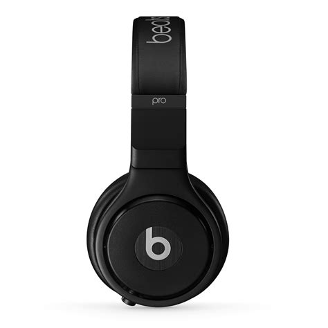 Beats has taken the same headphone that so many people know and love and improved its battery life dramatically, but the price is still too high. Beats Pro - Beats by Dre (MX)