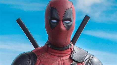 Deadpool Gets The Movie He Deserves Comic Con 2015 Ign
