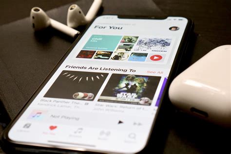 His soothing voice tells the tale of lazily wandering through provence in the south of france while enjoying the smell of the famous lavender fields. 7 ways to make use of your old iPhone | Macworld