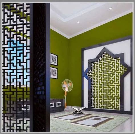 Membuat ruang sholat khusus di rumah tidak harus di bangun dengan ukuran besar, anda bisa sesuaikan model ruangan sholat dengan ukuran ukuran ruang sholat yang akan di bangun di rumah minimal memiliki ukuran untuk satu orang yaitu 70 x 140 cm. 40 Gagasan Bilik Solat dalam Rumah, Boleh ditiru!