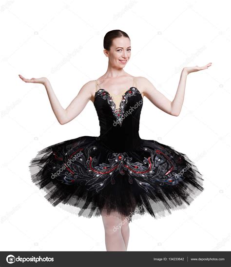 Прекрасный танец балерины в балетной позиции стоковое фото Milkos