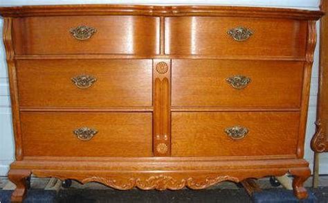 Lexington victorian sampler mirror landscape. Victorian Sampler Double Dresser 391-222 | Vintage dresser ...