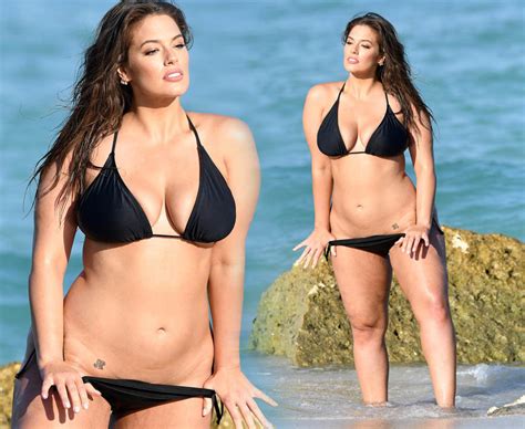 sports illustrated swimsuit issue features plus size model ashley graham page 33