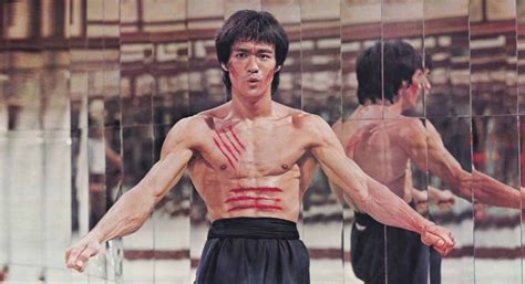 A guide to what to watch this weekend and next week with new, notable and recommended shows and movies by kelly woo 01 june 2020 a guide to this weekend's new, notable and recommended shows and movies with social distancing recommendations. 30 Interesting And Fun Facts About Bruce Lee - Tons Of Facts
