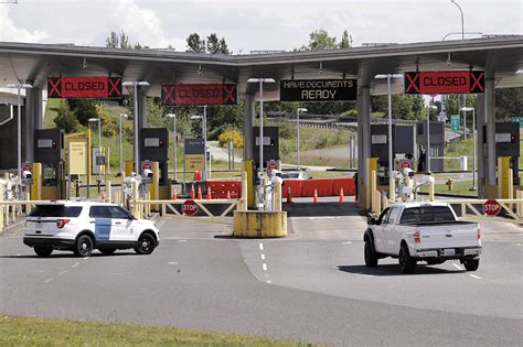 May 18, 2021 · the governments of mexico and canada are taking the first tentative steps to reopen their borders to the u.s. Coronavirus triggers new American border debate — with ...