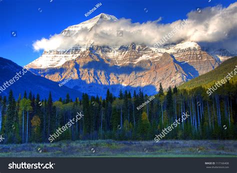 Mount Robson During Sunset British Columbia Canadian