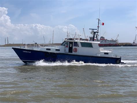 1980 Gladding Hearn Pilot Boat Power New And Used Boats For Sale