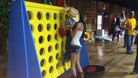 Stagecoach Life Size Connect Four Game Part Of Kid Entertainment