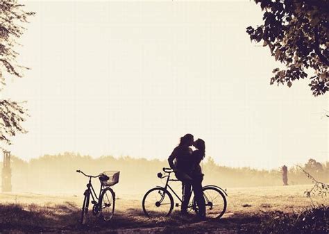 Bikes Love Kisses Romantic Pictures Romantic True Love