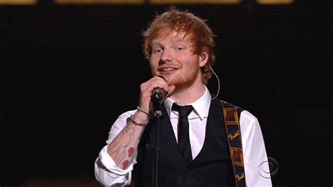 Ed Sheeran è In Italia Il Cantante è Tornato In Umbria Dove Ha