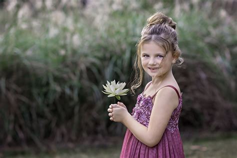 Portrait Denfant Fille Fleur Photo Gratuite Sur Pixabay Pixabay