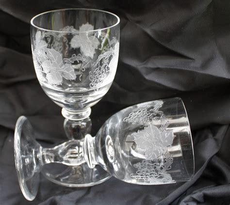 Delicate Mini Crystal Cordial Liqueur Glasses With Etched Etsy Liqueur Glasses Mason Jar